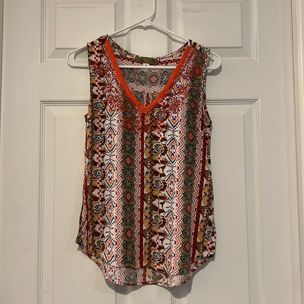 Francesca’s Women’s Medium Patterned Tank Top